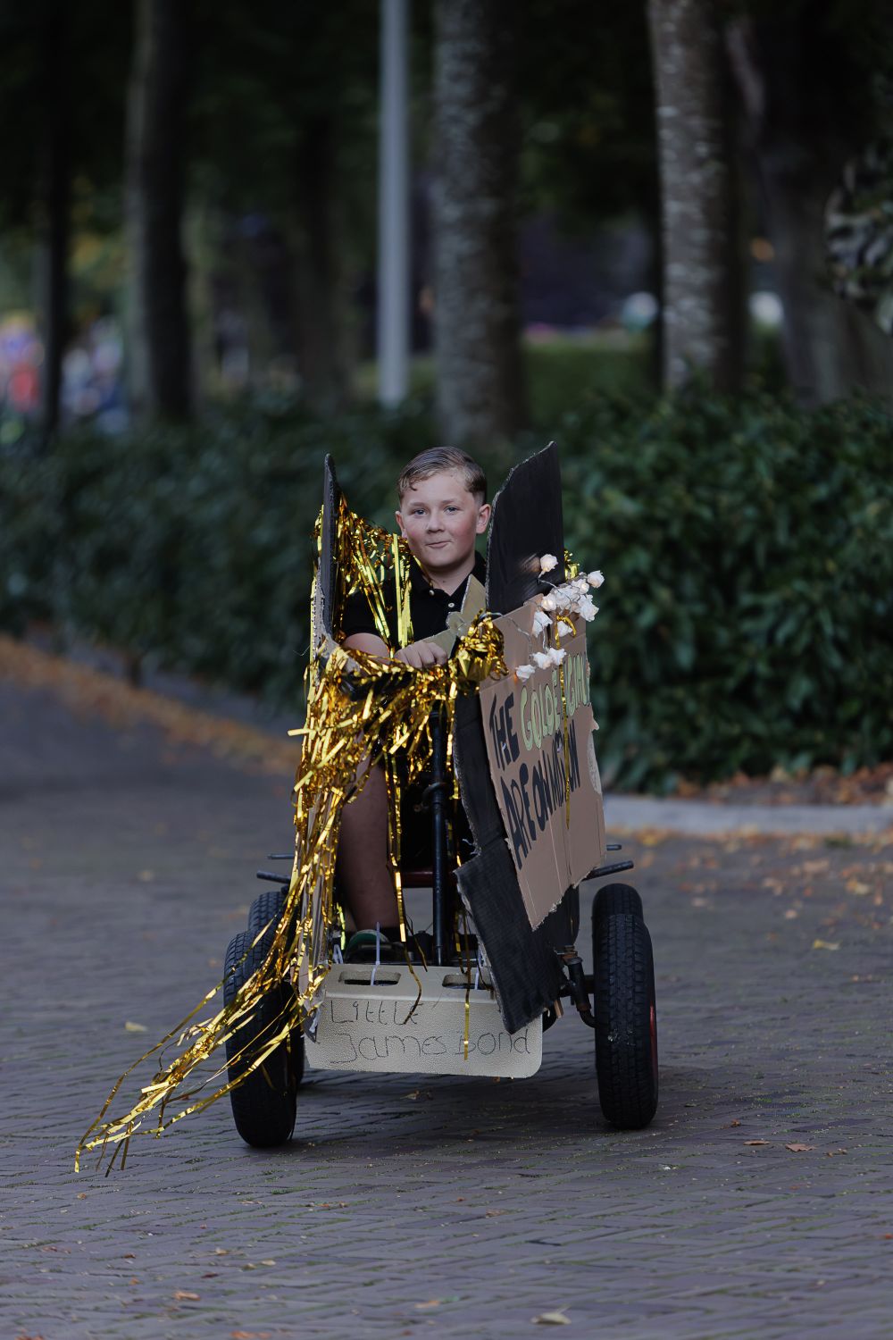 260828 optocht Langwar ZM 23 1500